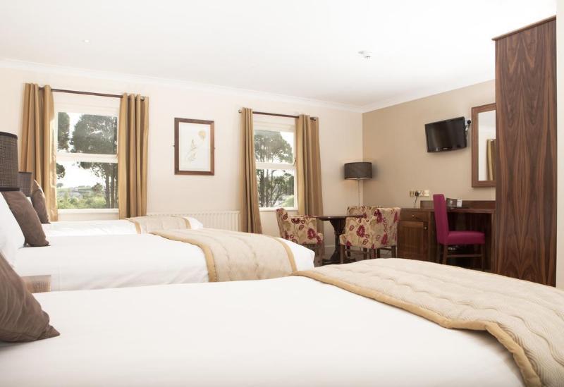 The Lakeside Hotel & Leisure Centre キラロー エクステリア 写真